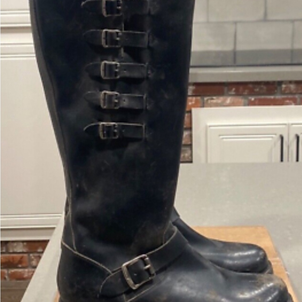 Frye Veronica Belted Distressed Boot